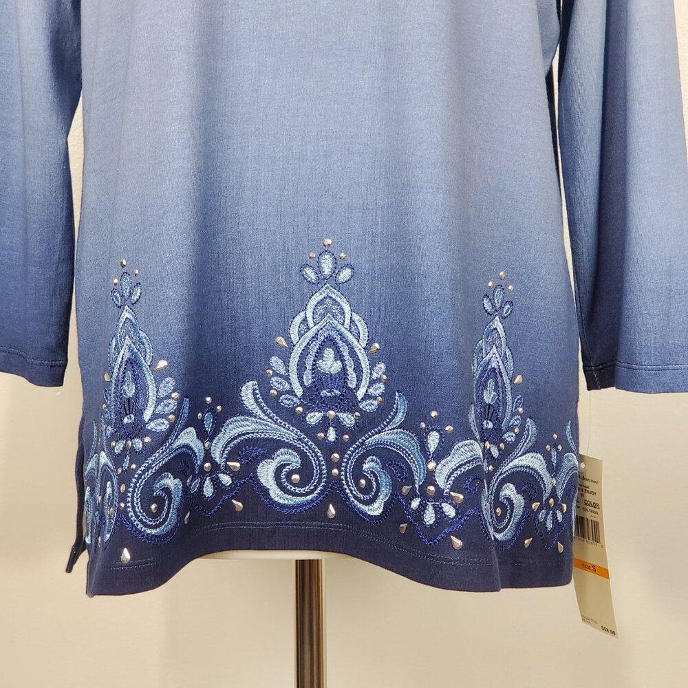 Alfred Dunner Blue Ombre Embroidered Embellished Knit Top NEW NWT Size S - Picture 4 of 14